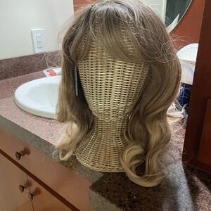 Jones New York Blonde Wavy Hairpiece